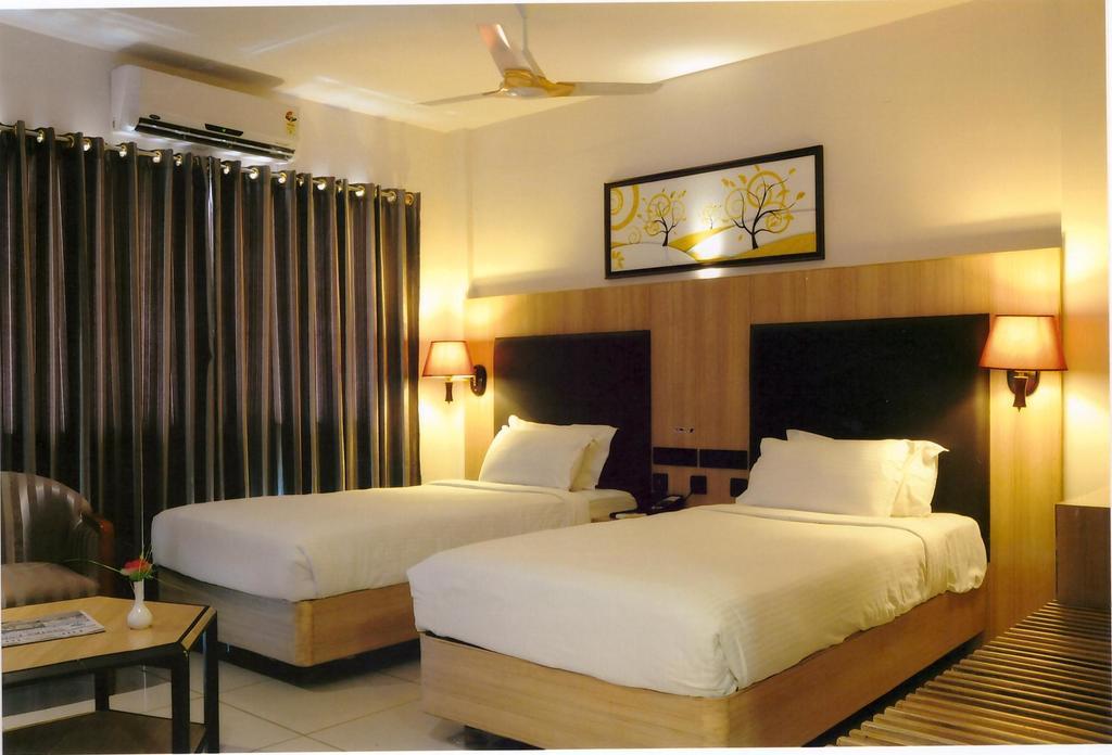 Tiruchirappalli Femina Hotel חדר תמונה